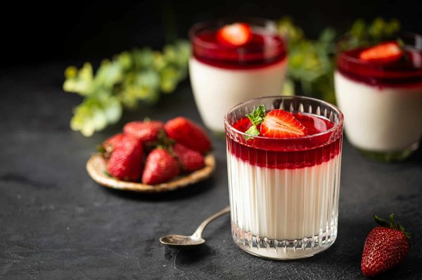 Comment faire des desserts à base de purée de fruits pour une option sans sucre ajouté ?