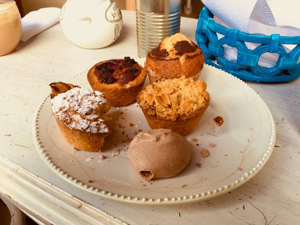 Quelle est la méthode pour des madeleines au thé matcha et chocolat blanc ?